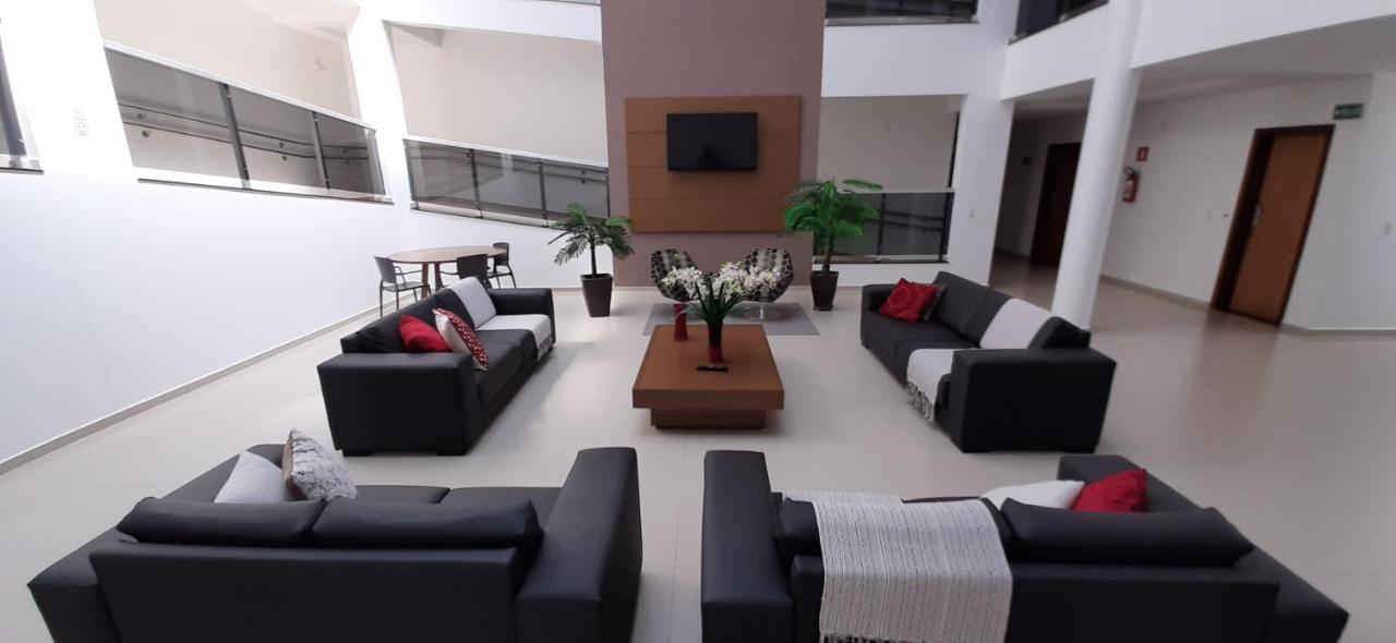 Guines Palace Hotel Патросиниу Экстерьер фото